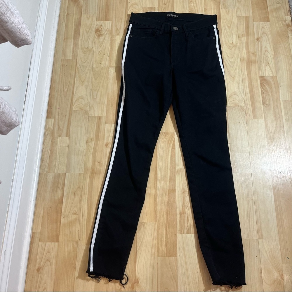 Express Black Womens High Waisted Skinny Jeans with White Stripe Size 6